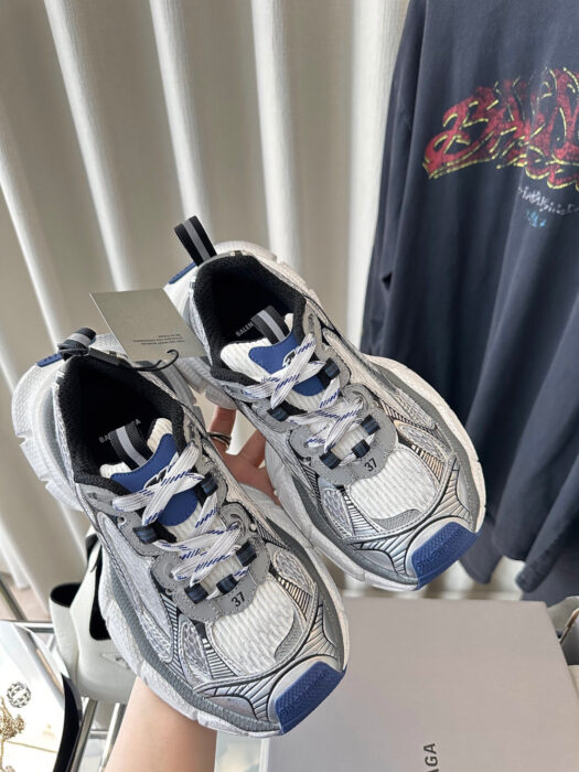 발렌시아가 레플리카 3XL 스니커즈 734734W3XL51214 3