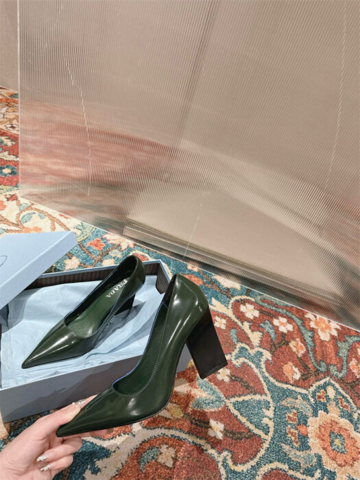 프라다 레플리카 브러시드 펌프스 힐 (굽높이7.5CM) P64916 34