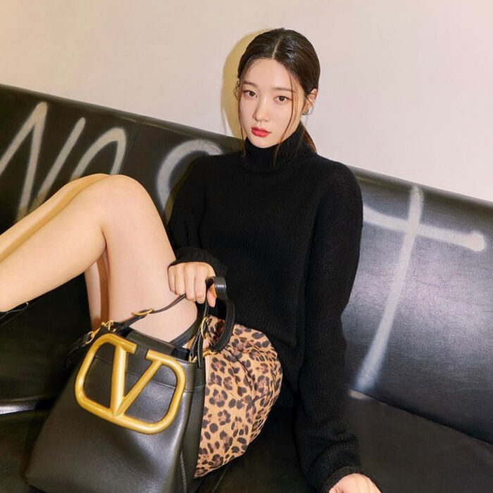 발렌티노 레플리카 슈퍼비 버킷백 2