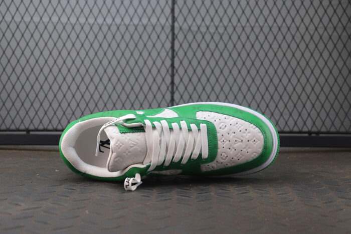 루이비통-레플리카-나이키-에어-포스-1-바이-버질-명품 레플리카 미러 SA급 루이비통 레플리카 나이키 에어 포스 1 바이 버질 아블로 화이트 짐 그린 LVNAFG 4