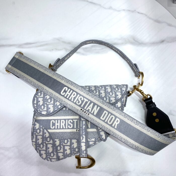 디올 오블리크 자수 새들 백 그레이 숄더백 레플리카 미러급 SA급 S급 고퀄리티 최상급 하이엔드 가방 [여성] - best 6