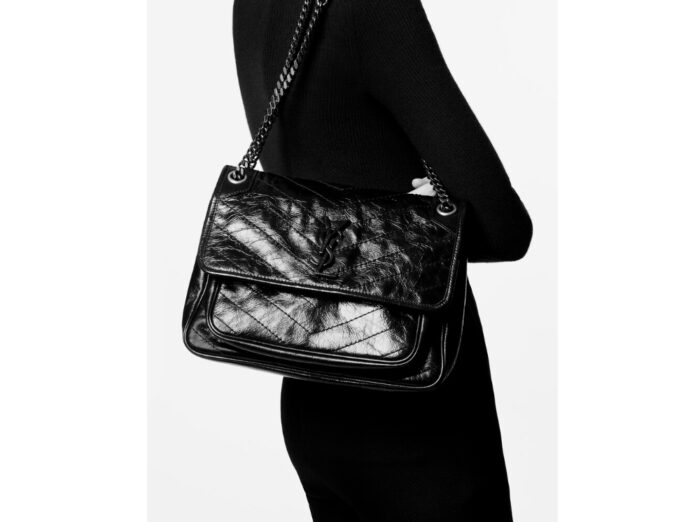 입생로랑 레플리카 니키 미디엄 빈티지 숄더백 6331580EN041000 2