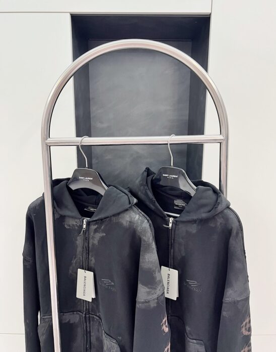 (VG) 발렌시아가 레플리카 산스크리트 디스트레스드 지퍼 후드자켓 17