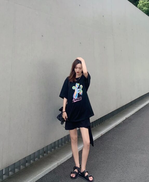 샤넬 레플리카 에폭시 CC코인 벨크로 샌들 [블랙] 21