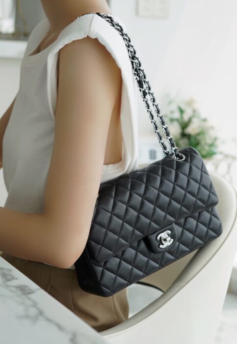 샤넬 레플리카 클래식 램스킨 은장 미듐 [블랙] 7