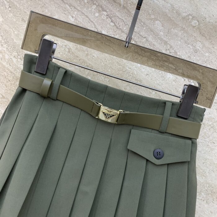 프라다-레플리카-하이-웨이스트-플리츠-미니-스커트-명품 레플리카 미러 SA급 프라다 레플리카 하이 웨이스트 플리츠 미니 스커트 5