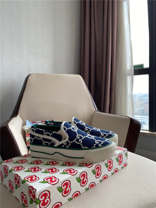 구찌 레플리카 GG 슈프림 테니스 슬립온 스니커즈 3