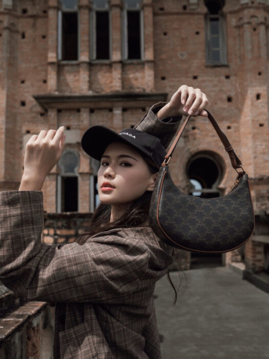 셀린느-레플리카-탄-아바-호보백-193952bzj04lu-명품 레플리카 미러 SA급 셀린느 레플리카 탄 아바 호보백 193952BZJ.04LU 4