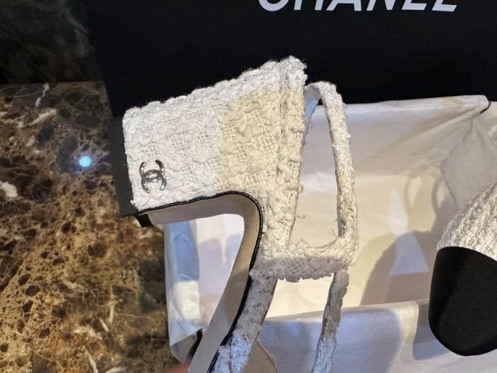 샤넬 레플리카 23SS 코튼 트위드 투톤 슬링백 펌프스 [화이트] 17