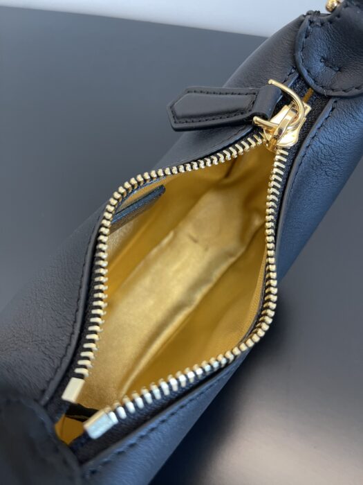 펜디 레플리카 그라피 미니백 24