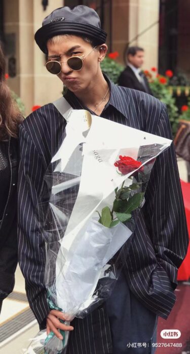 vg-발렌시아가-fpvmfflzk-다크-블루-스트라이프-셔츠-명품 레플리카 미러 SA급 (VG) 발렌시아가 FPVMFFLZK 다크 블루 스트라이프 셔츠 11