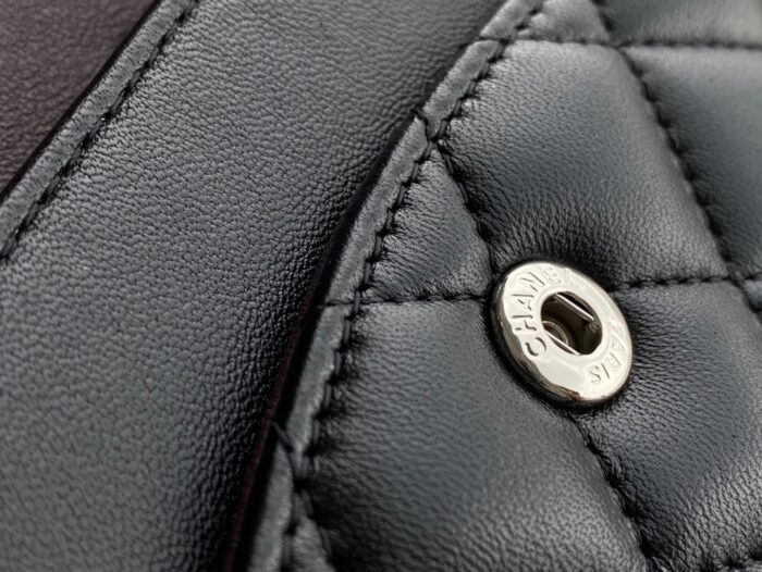 샤넬 클래식 램스킨 은장 미듐 [블랙] 레플리카 미러급 SA급 S급 고퀄리티 best 숄더백 크로스백 [여성] 22