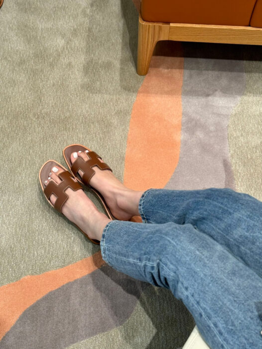 에르메스 오란 여성 샌들 카프스킨 [4컬러] 레플리카 미러급 SA급 S급 고퀄리티 신발 슬리퍼 - best 10