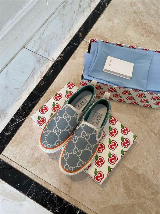 구찌 레플리카 GG 슈프림 테니스 슬립온 스니커즈 15