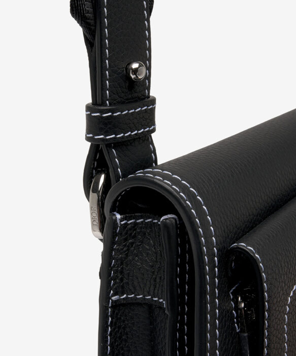 디올 레플리카 새들 숄더 스트랩 파우치 백 10