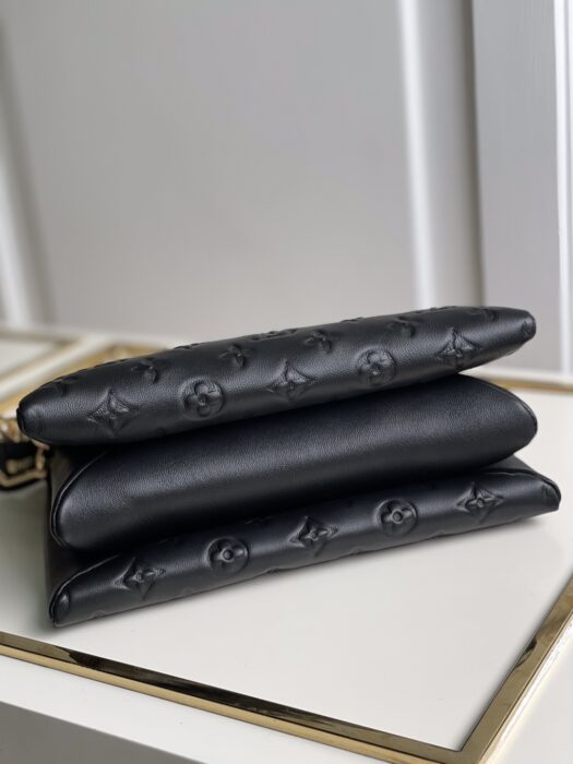 루이비통 레플리카 앙프렝뜨 쿠상 숄더백 22