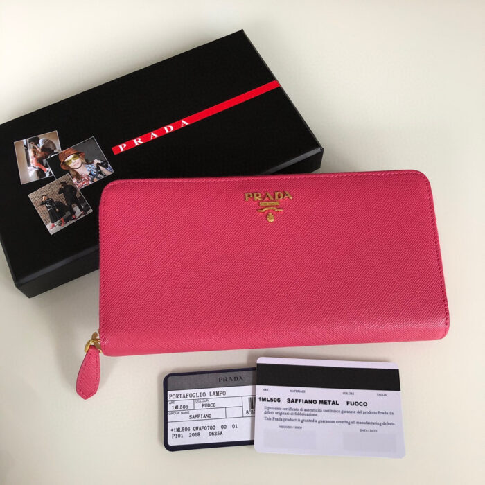 프라다 레플리카 사피아노 장지갑 6가지 색상 19