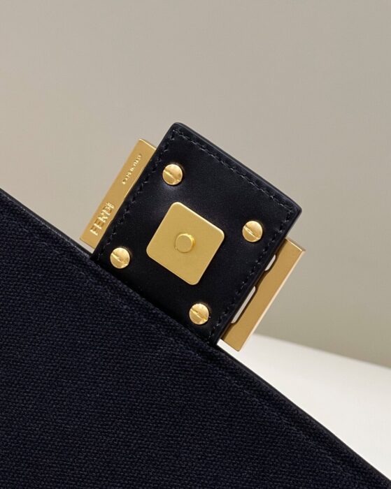 펜디-레플리카-캔버스-미디엄-바게트-백-명품 레플리카 미러 SA급 펜디 레플리카 캔버스 미디엄 바게트 백 19