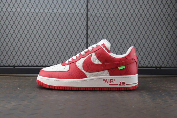 루이비통 레플리카 나이키 에어 포스 1 바이 버질 아블로 화이트 코멧 레드 LVNAFUR 9
