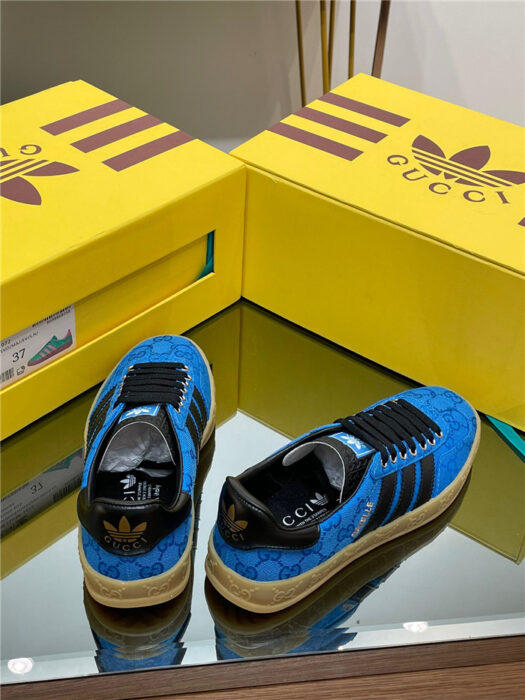 구찌-레플리카-아디다스-오리지널-gg-캔버스-가젤-스니커즈-명품 레플리카 미러 SA급 구찌 레플리카 아디다스 오리지널 GG 캔버스 가젤 스니커즈 32