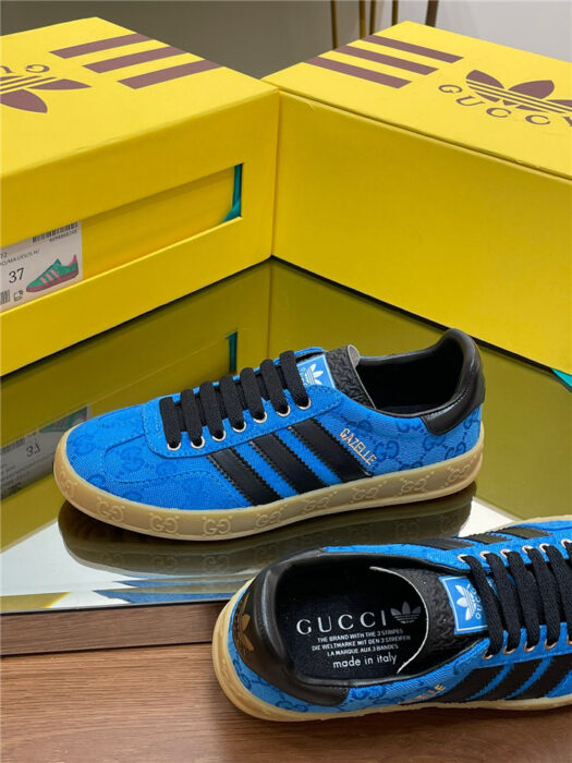 구찌-레플리카-아디다스-오리지널-gg-캔버스-가젤-스니커즈-명품 레플리카 미러 SA급 구찌 레플리카 아디다스 오리지널 GG 캔버스 가젤 스니커즈 36