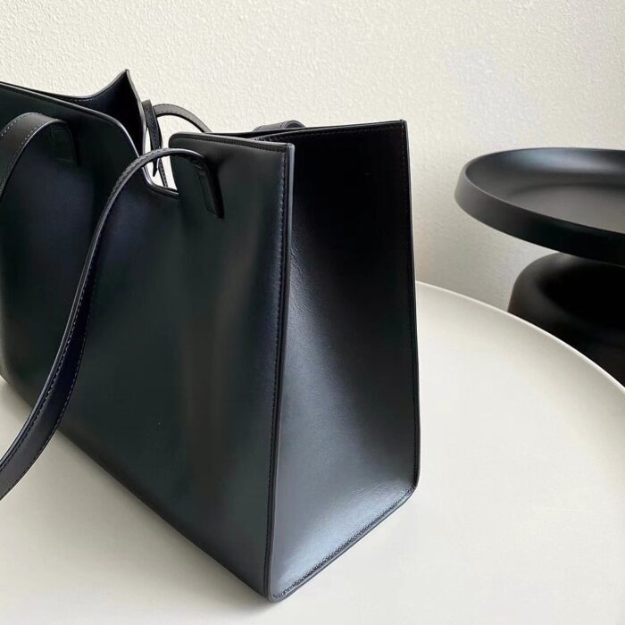 셀린느 레플리카 카바스16 카프스킨 숄더백 7