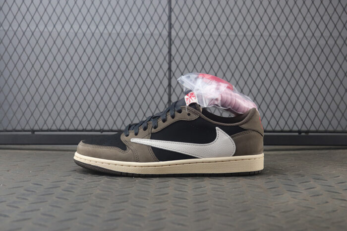 나이키 레플리카 트래비스 스캇 에어 조던 1 로우 모카 CQ4277-001 4
