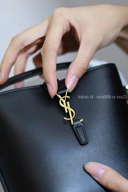 [차정원 PICK] 생로랑 LE 37 미니 버킷백 크로스백 레플리카 미러급 SA급 S급 고퀄리티 셀럽 가방 [여성] - best 9