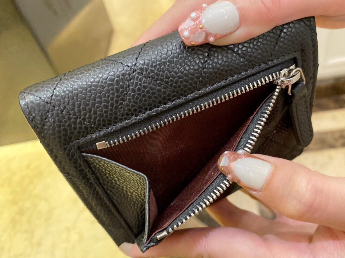 샤넬 클래식 캐비어 플랩 반지갑 레플리카 미러급 SA급 S급 고퀄리티  [여성] 최상급 하이엔드 - best 3