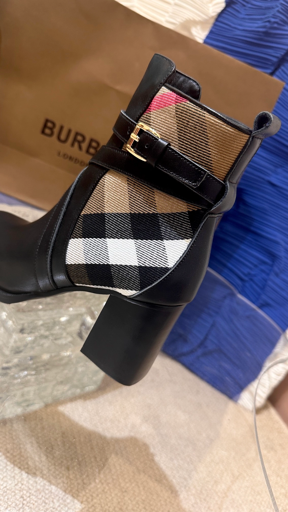 버버리 스트랩 이음 앵클 부츠 힐  레플리카 미러급 SA급 S급 고퀄리티 신발  [여성] 최상급 하이엔드 - best 5