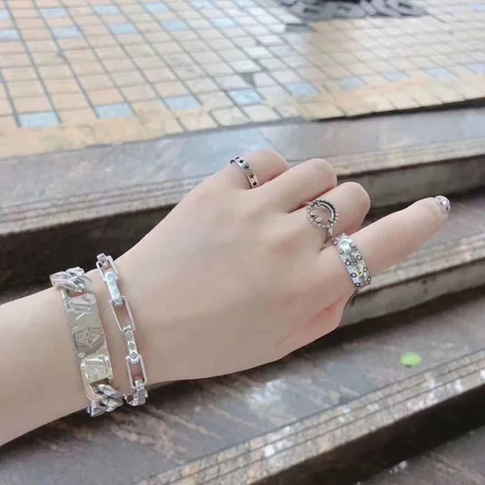 루이비통 모노그램 체인 팔찌 레플리카 미러급 SA급 S급 고퀄리티  [남성여성공용] 최상급 하이엔드 - best 5