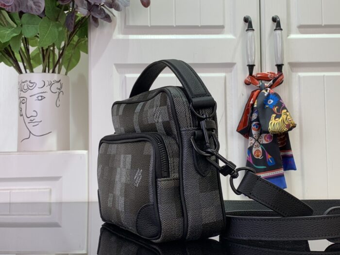 루이비통 닐 메신저백 M14988  크로스백 레플리카 미러급 SA급 S급 고퀄리티 최상급 하이엔드 가방 [남성여성공용] - thebest 4