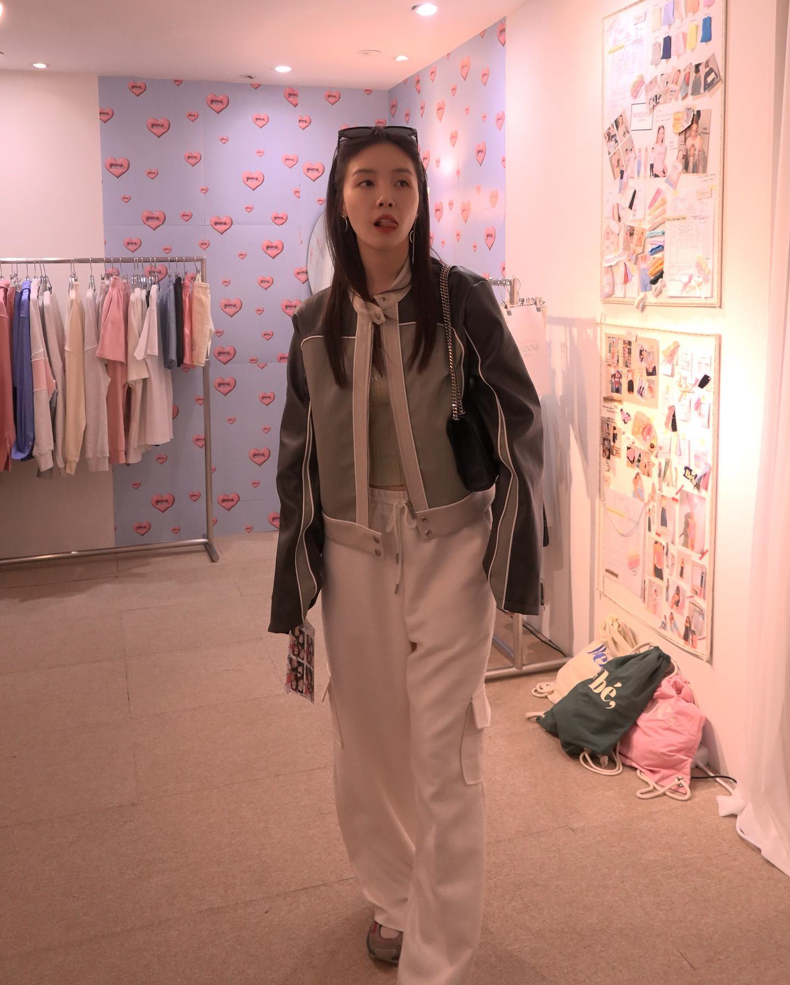 생로랑 레플리카 클래식 미디엄 케이트 사첼백 3