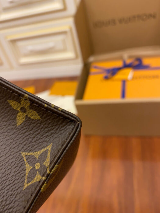 루이비통 토일렛 클러치 26 M47542 레플리카 미러급 SA급 S급 고퀄리티 best [남성여성공용] 12