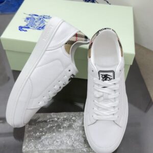 버버리 레더 세트 스니커즈 화이트 샌드 베이지 레플리카 미러급 SA급 S급 고퀄리티 최상급 하이엔드 신발 [남성] - thebest