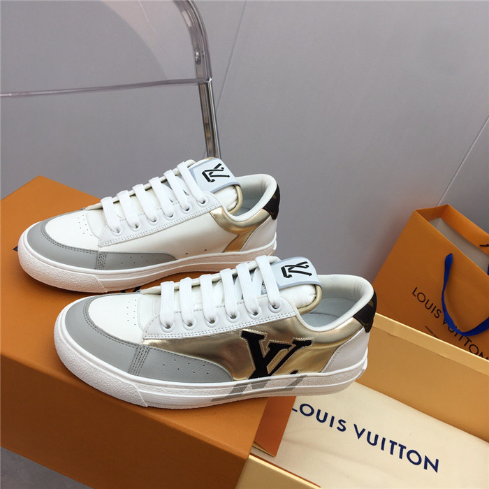 루이비통 레플리카 찰리 트레이너 스니커즈 L30002 11