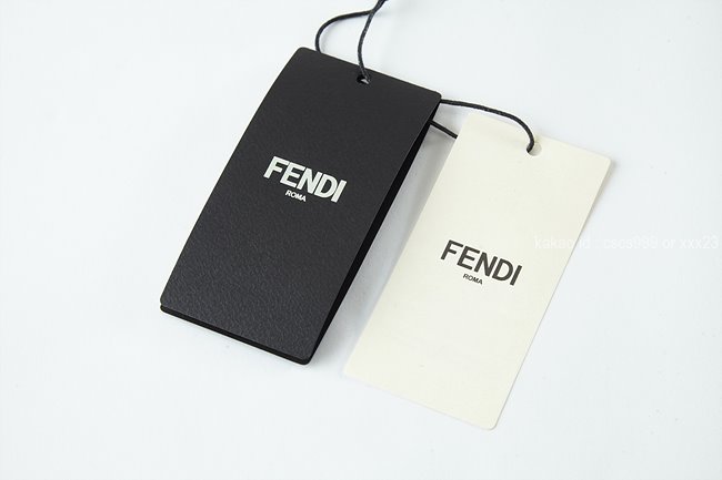 펜디 반팔 라운드 티셔츠 레플리카 미러급 SA급 S급 고퀄리티 의류 [남성여성공용] 최상급 하이엔드 - best 10