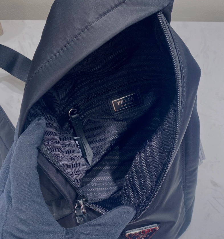 프라다 리나일론 슬링백 (2COLOR) 레플리카 미러급 SA급 S급 고퀄리티 가방 크로스백 [남성여성공용] 최상급 하이엔드 - best 8