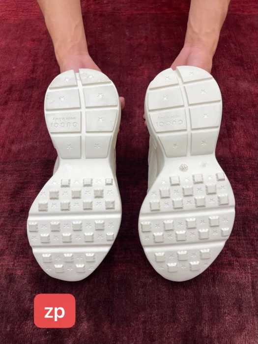 구찌 모노그램 하트 핑크 그러데이션 라이톤 레플리카 미러급 SA급 S급 고퀄리티 신발 스니커즈 [여성] - best 3