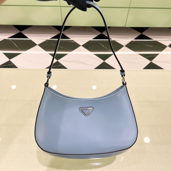 프라다-레플리카-브러시드-삼각로고-클레오백-pr230x-명품 레플리카 미러 SA급 프라다 레플리카 브러시드 삼각로고 클레오백 pr230x 33