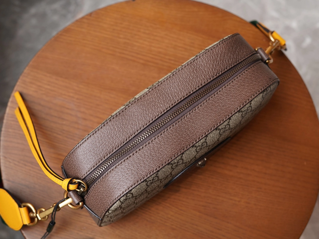 구찌 네오 빈티지 GG 수프림 메신저백 레플리카 미러급 SA급 S급 고퀄리티 가방 크로스백 [남성여성공용] - best 16