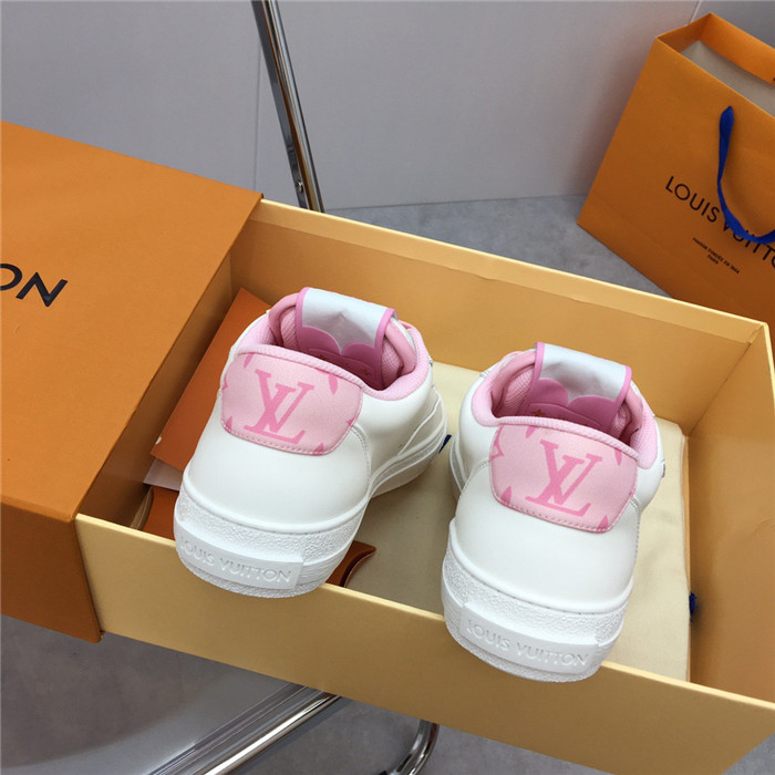 루이비통 레플리카 찰리 트레이너 스니커즈 L30002 24