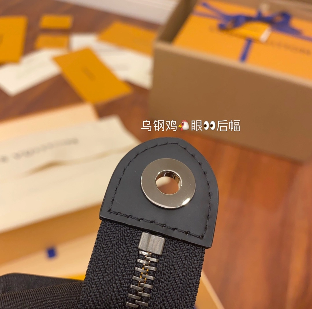 루이비통 포쉐트 보야주 MM 클러치백 M61692 레플리카 미러급 SA급 S급 고퀄리티 최상급 하이엔드 파우치백 가방 [남성여성공용] 13