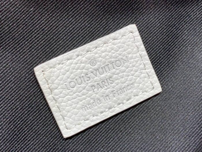 루이비통 러시 범백 레플리카 미러급 SA급 S급 고퀄리티 최상급 하이엔드 가방 크로스백 [남성여성공용] - best 25