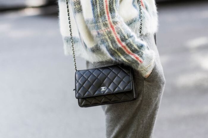 샤넬 클래식 WOC 체인백 캐비어 금장 레플리카 미러급 SA급 S급 고퀄리티 최상급 하이엔드 크로스백 가방 [여성] 6