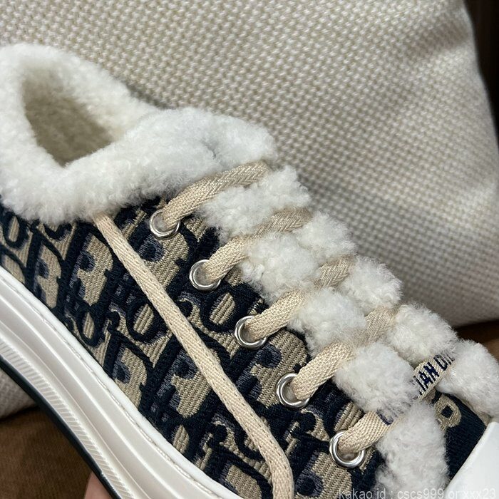 디올 양털 스니커즈 (2 color) 레플리카 미러급 SA급 S급 고퀄리티 신발 [여성] 13