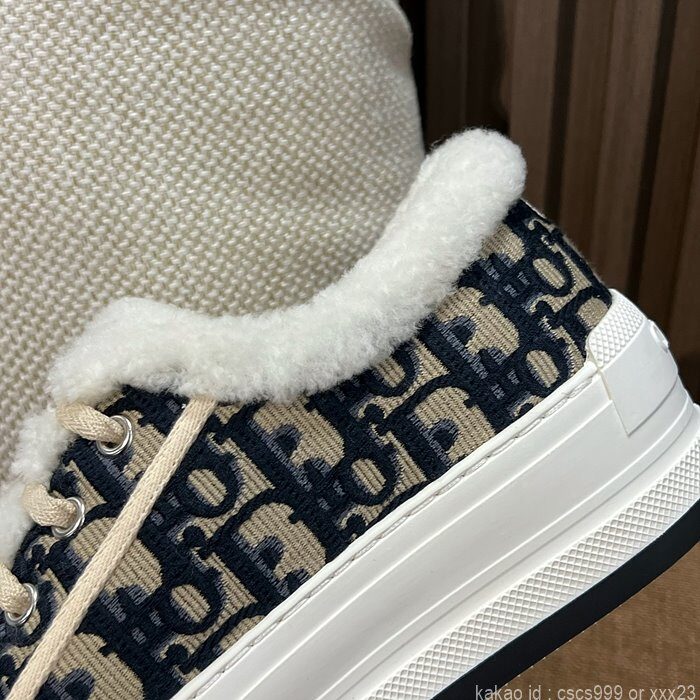디올 양털 스니커즈 (2 color) 레플리카 미러급 SA급 S급 고퀄리티 신발 [여성] 14
