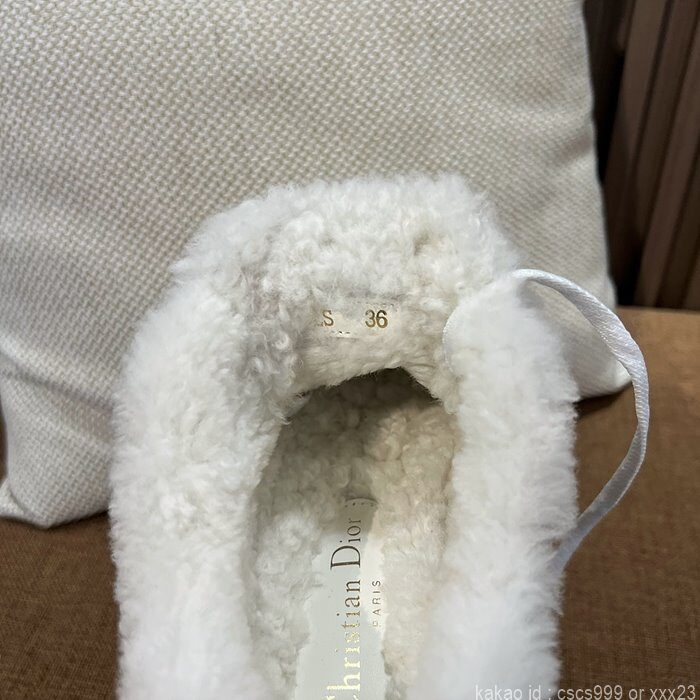 디올 양털 스니커즈 (2 color) 레플리카 미러급 SA급 S급 고퀄리티 신발 [여성] 27