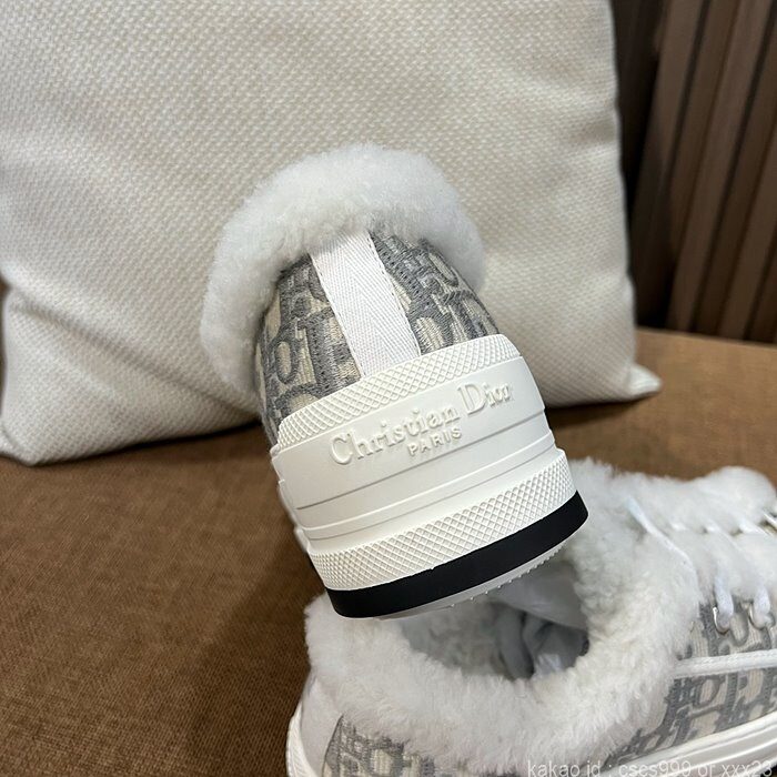 디올 양털 스니커즈 (2 color) 레플리카 미러급 SA급 S급 고퀄리티 신발 [여성] 29