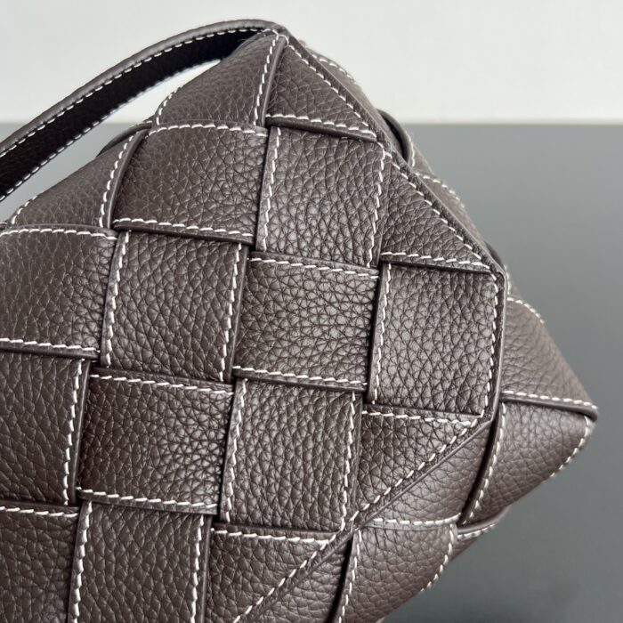 보테가베네타 디아고 크로스백 795637 브라운 레플리카 미러급 SA급 S급 고퀄리티 최상급 하이엔드 가방 [남성여성공용] - best 8